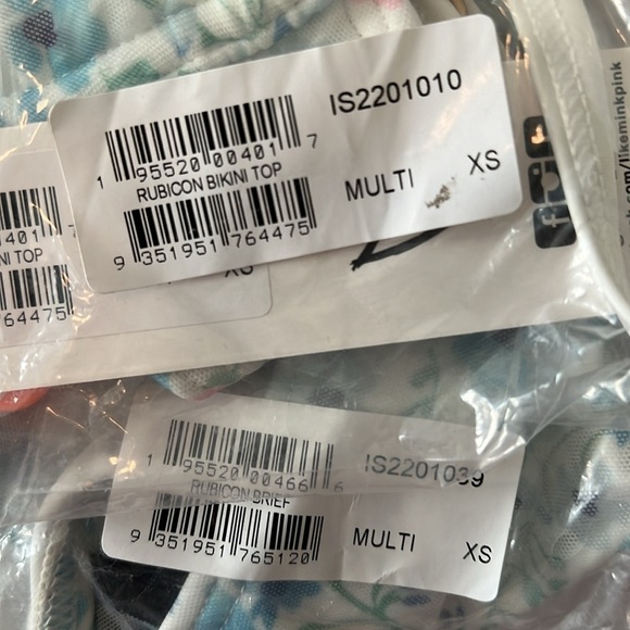 Minkpink Rubicon Underwire Bikini Top & Bikini Brief in Multi Floral Size XS - Picture 3 of 3